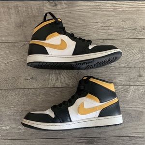 AIR JORDAN 1 Mid “Black University Gold” | Size 10.5